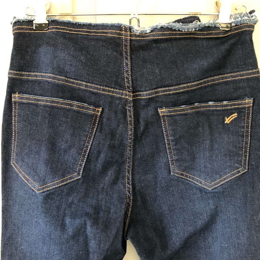 William Rast Flawless Flare Jeans Size 28 - Picture 5 of 9
